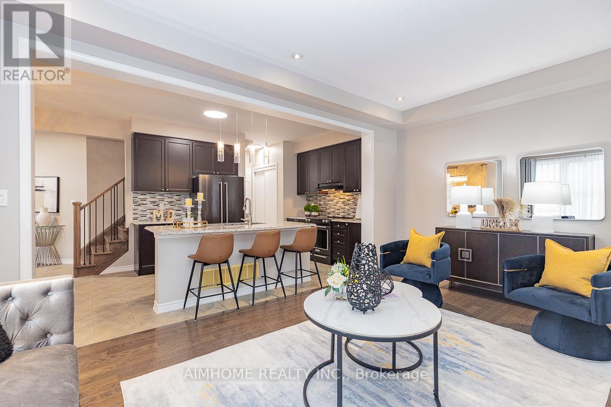 246 Thomas Phillips Drive, Aurora, Ontario L4G 0T6 - Photo 9 - N12994246