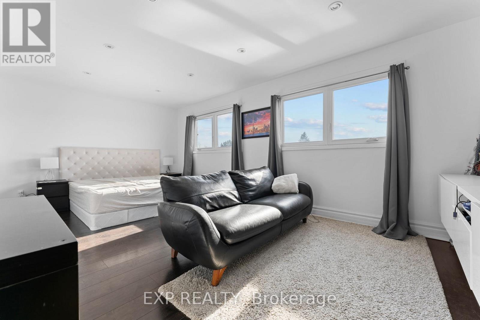 27 Via Nova Drive, Vaughan, Ontario L4L 7P9 - Photo 21 - N12994250