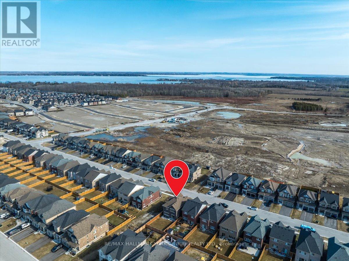 1310 Broderick Street, Innisfil, Ontario  L9S 0P5 - Photo 3 - N12994308