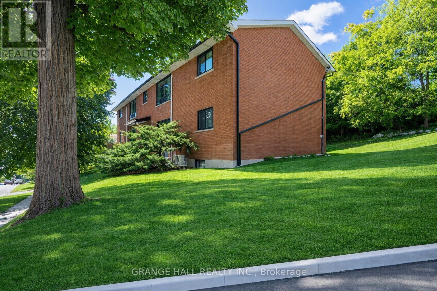 235 Canice Street, Orillia, Ontario  L3V 4J1 - Photo 2 - S12994258