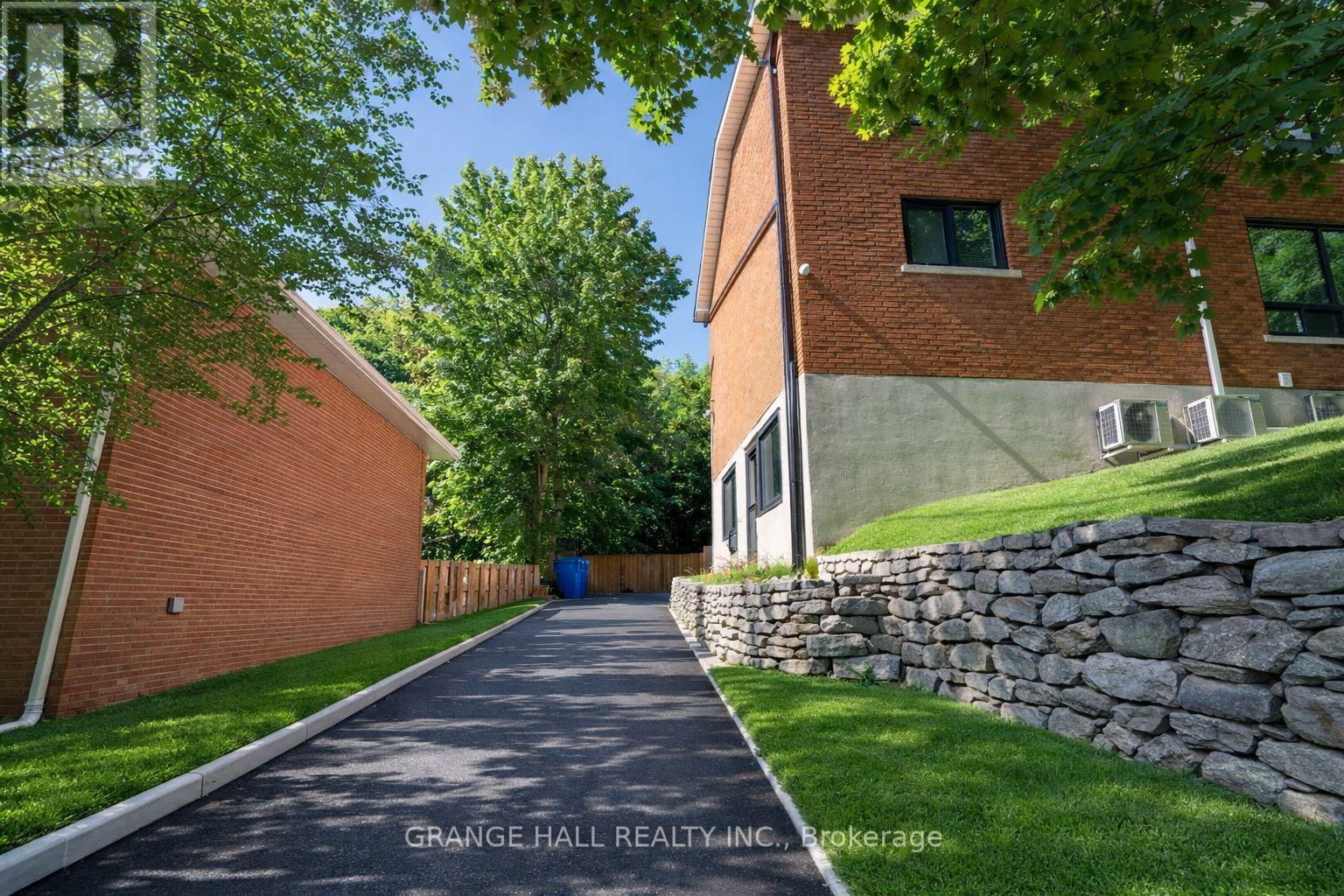 235 Canice Street, Orillia, Ontario  L3V 4J1 - Photo 32 - S12994258