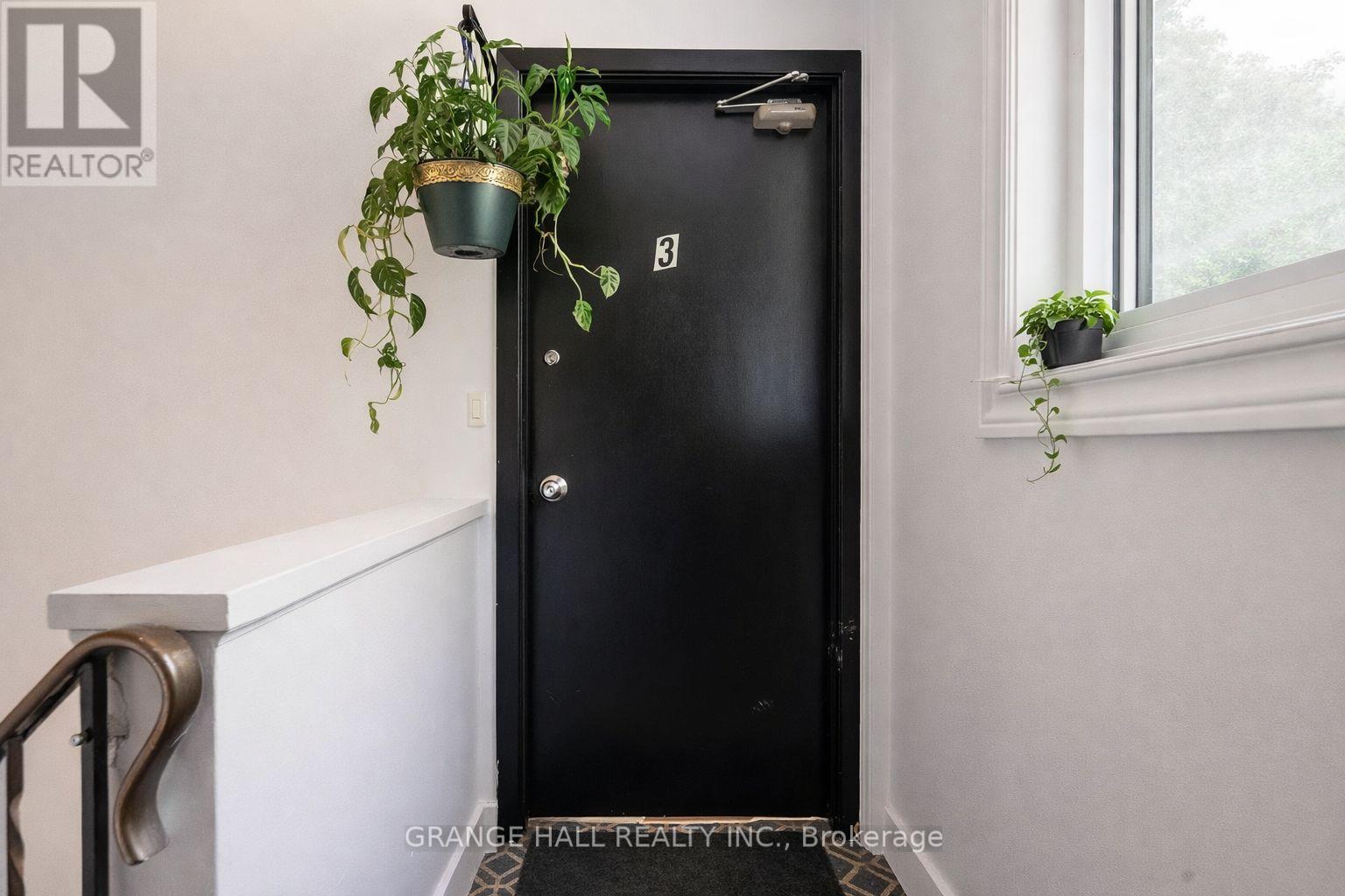 235 Canice Street, Orillia, Ontario  L3V 4J1 - Photo 4 - S12994258