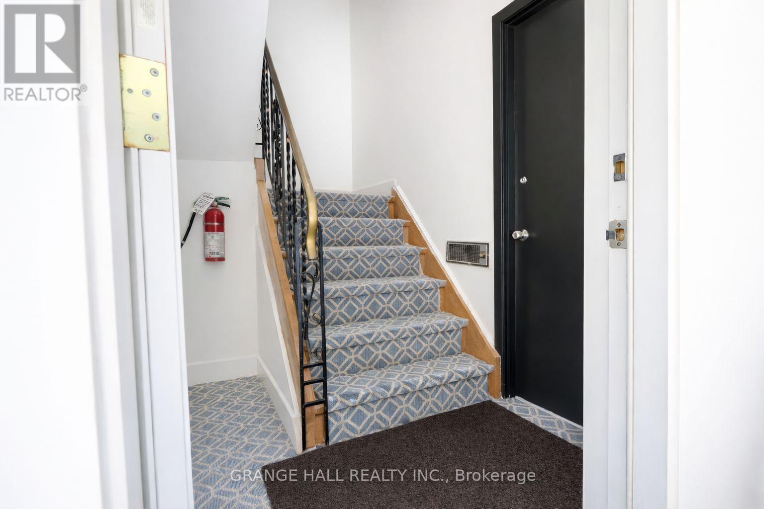 235 Canice Street, Orillia, Ontario  L3V 4J1 - Photo 6 - S12994258