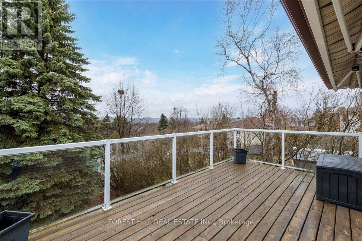 10 Peacock Lane, Barrie (Allandale Heights), Ontario  L4N 3R5 - Photo 18 - S12994276