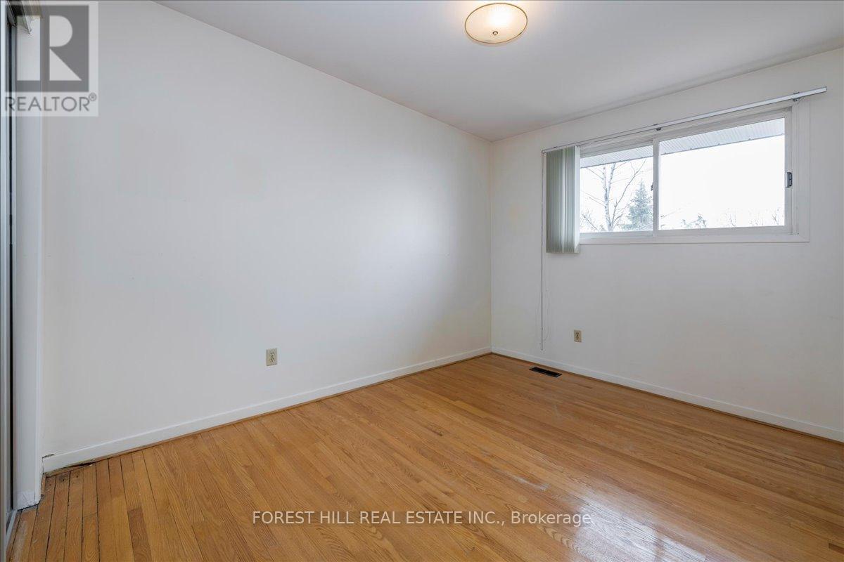 10 Peacock Lane, Barrie (Allandale Heights), Ontario  L4N 3R5 - Photo 32 - S12994276