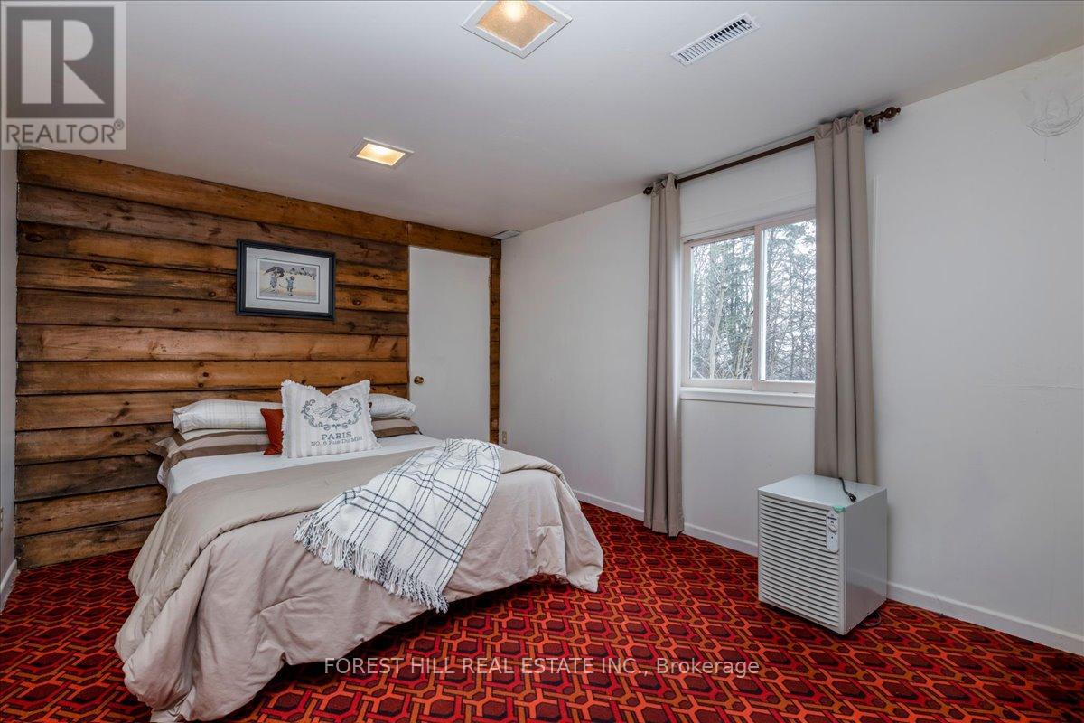 10 Peacock Lane, Barrie (Allandale Heights), Ontario  L4N 3R5 - Photo 33 - S12994276