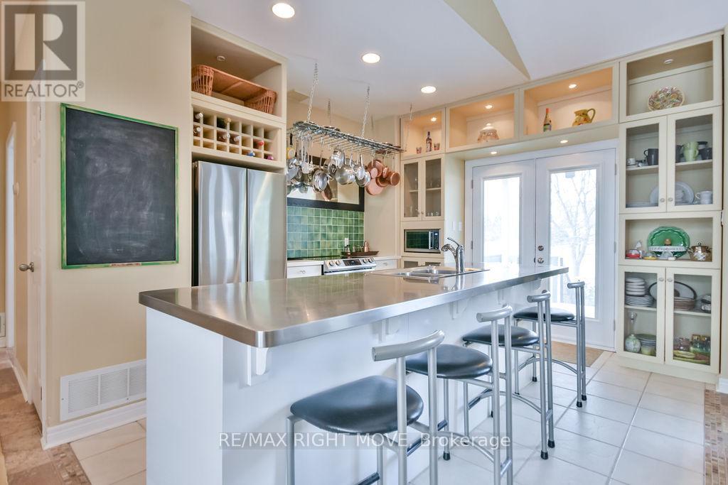 14 Sandlewood Trail, Ramara (Brechin), Ontario  L0K 1B0 - Photo 13 - S12994340