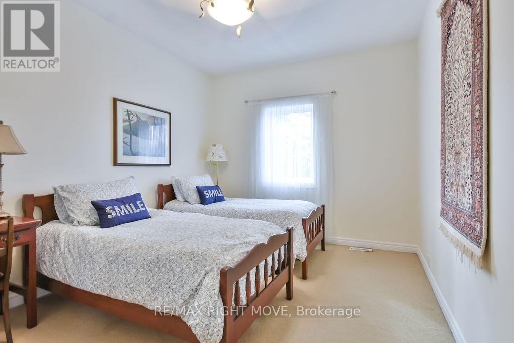 14 Sandlewood Trail, Ramara (Brechin), Ontario  L0K 1B0 - Photo 21 - S12994340