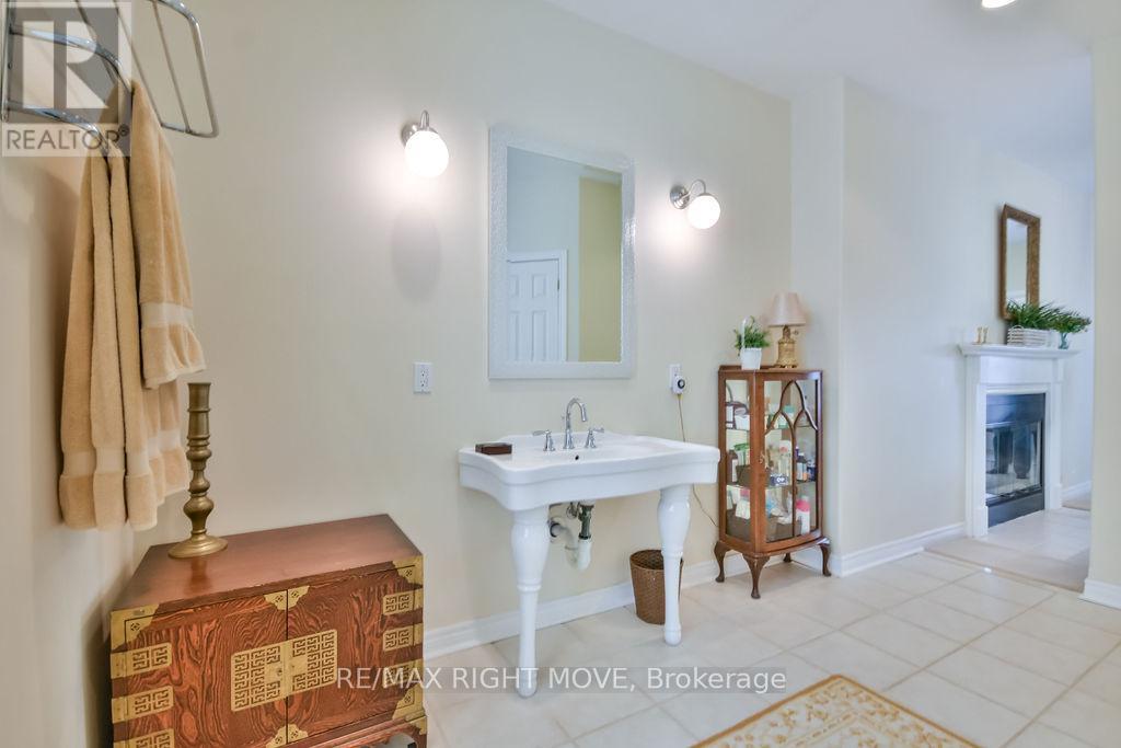 14 Sandlewood Trail, Ramara (Brechin), Ontario  L0K 1B0 - Photo 28 - S12994340