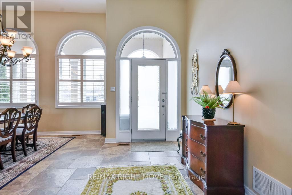 14 Sandlewood Trail, Ramara (Brechin), Ontario  L0K 1B0 - Photo 8 - S12994340