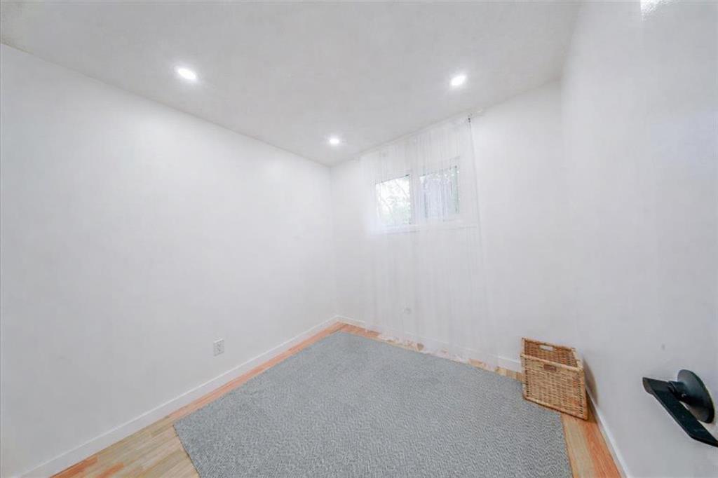 7 Amelia Crescent, Winnipeg, Manitoba  R2K 3X8 - Photo 6 - 202606711