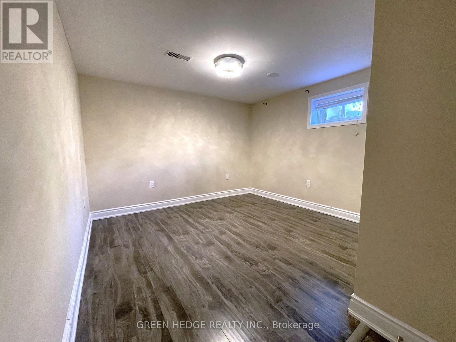 Lower Level - 30 Tapley Drive, Toronto, Ontario  M9R 3P4 - Photo 13 - W12994222