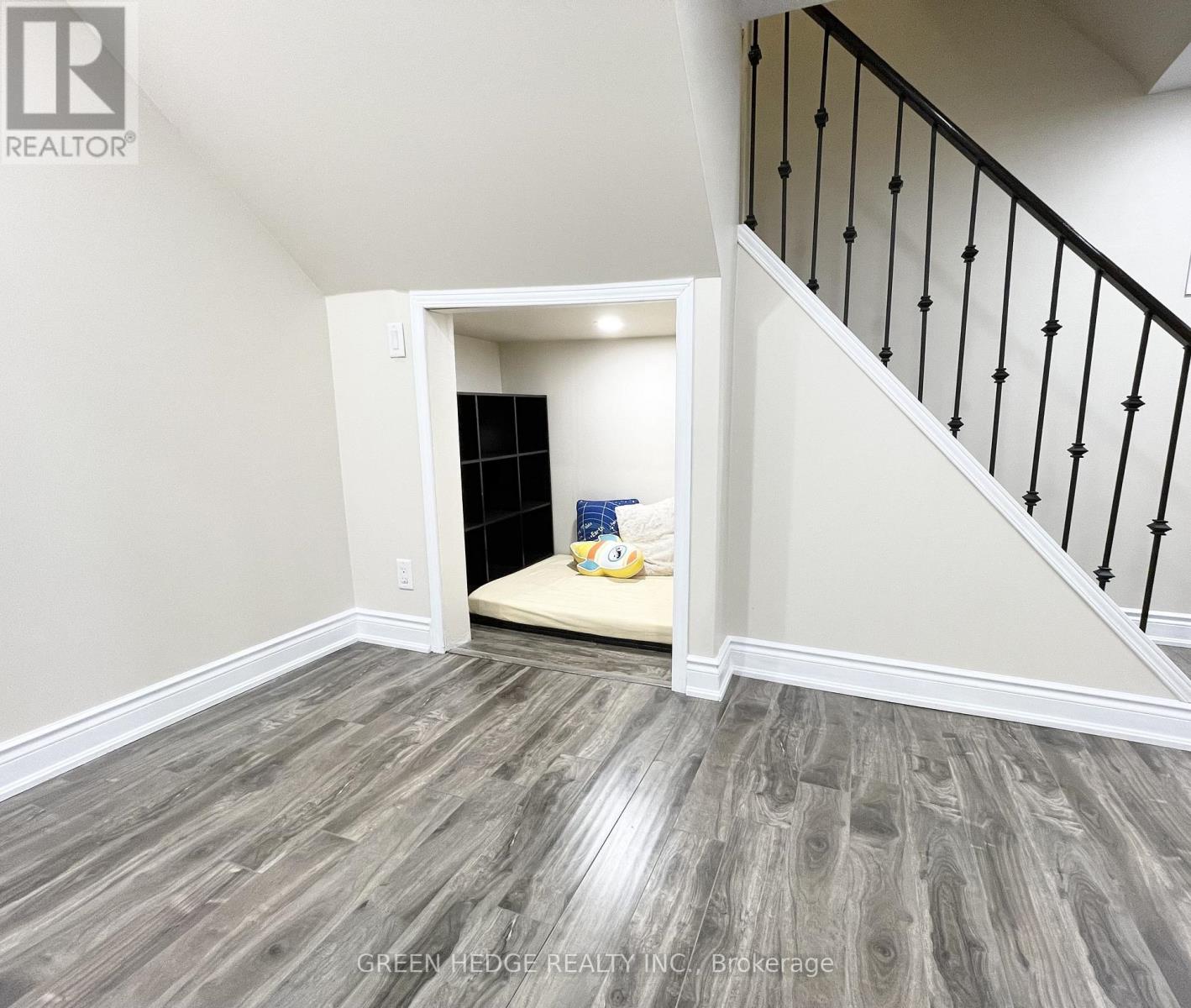 Lower Level - 30 Tapley Drive, Toronto, Ontario  M9R 3P4 - Photo 4 - W12994222