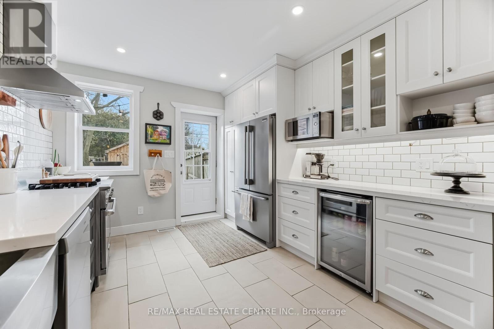 34 Zina Street, Orangeville, Ontario  L9W 1E1 - Photo 17 - W12994224