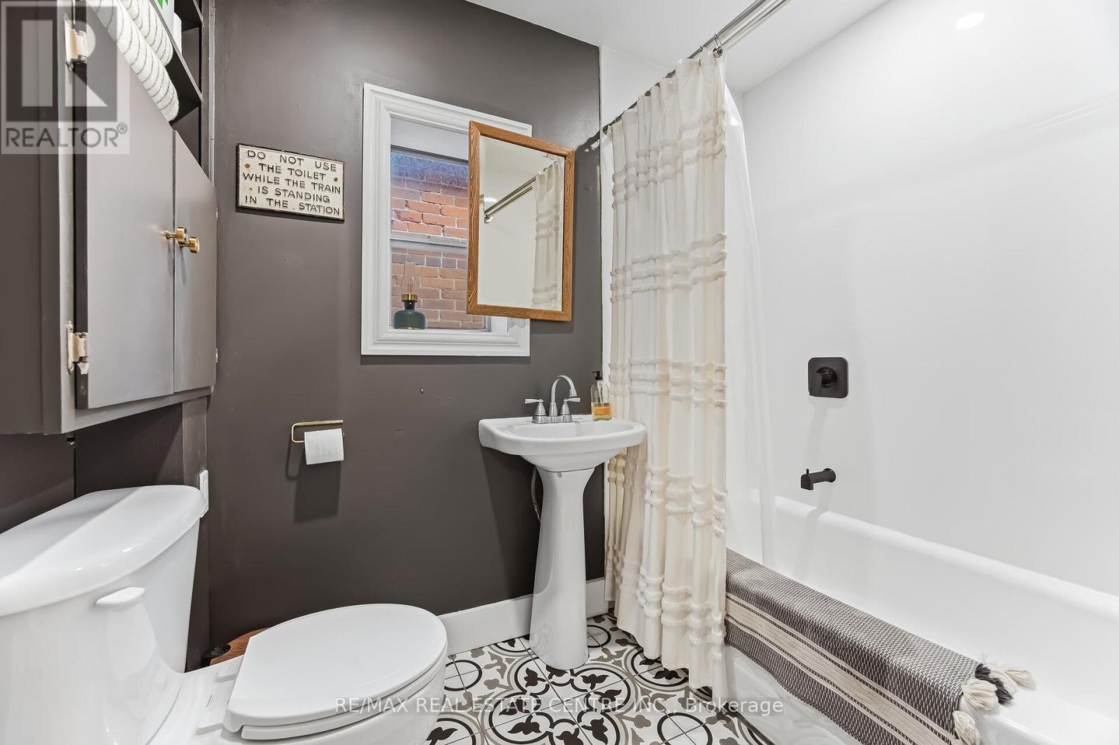 34 Zina Street, Orangeville, Ontario  L9W 1E1 - Photo 32 - W12994224