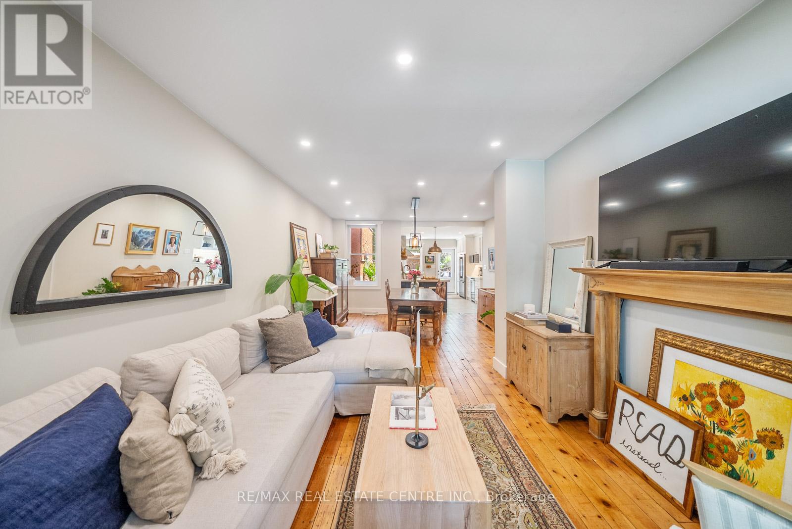 34 Zina Street, Orangeville, Ontario  L9W 1E1 - Photo 8 - W12994224