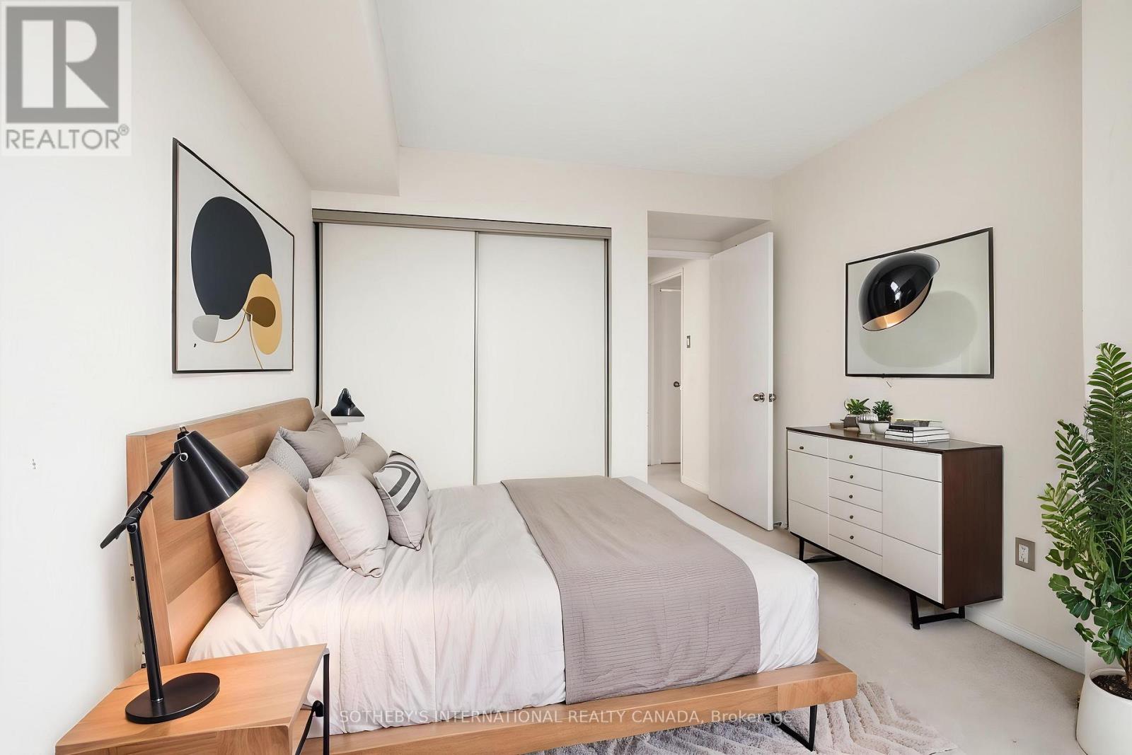 1202 - 75 King Street E, Mississauga, Ontario  L5A 4G5 - Photo 20 - W12994230