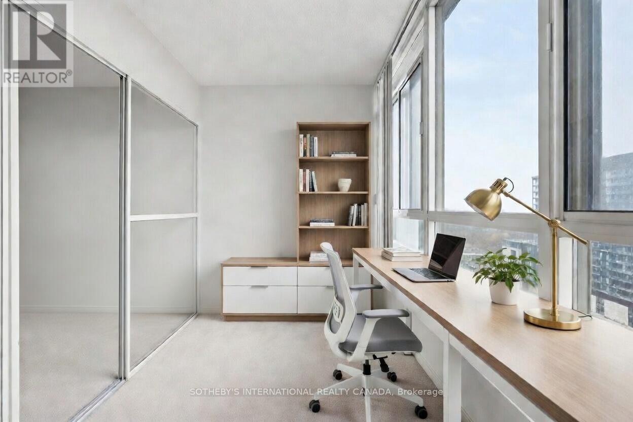 1709 - 75 King Street E, Mississauga, Ontario  L5A 4G5 - Photo 12 - W12994236