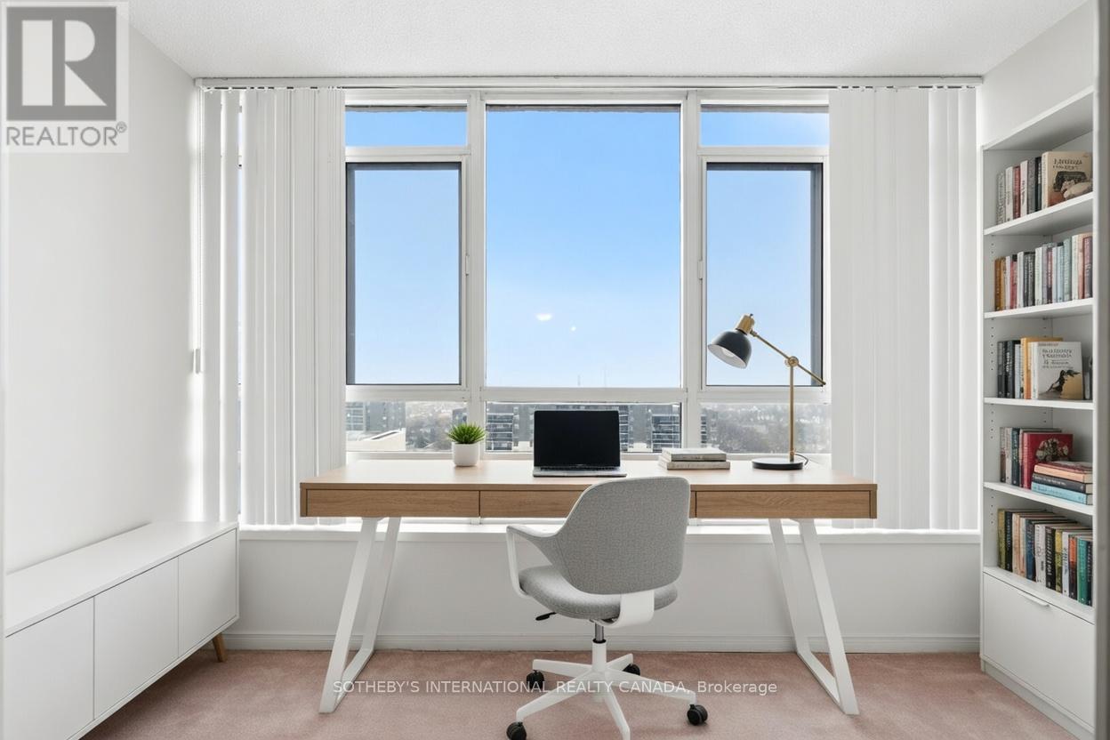 1709 - 75 King Street E, Mississauga, Ontario  L5A 4G5 - Photo 13 - W12994236