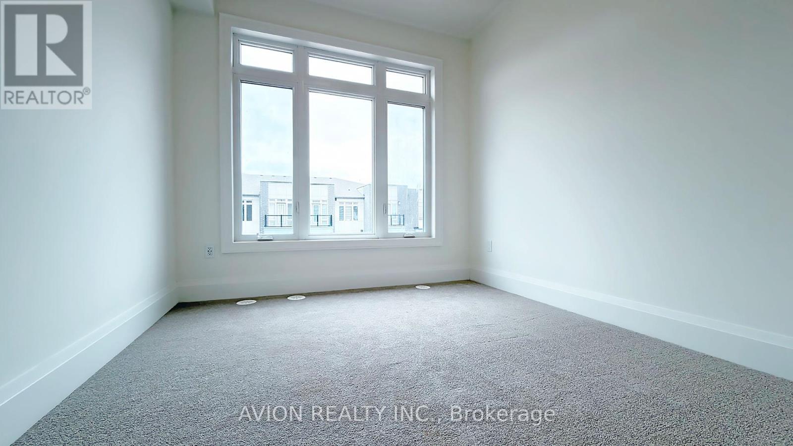 3327 Azam Way, Oakville, Ontario  L6M 5S3 - Photo 20 - W12994260