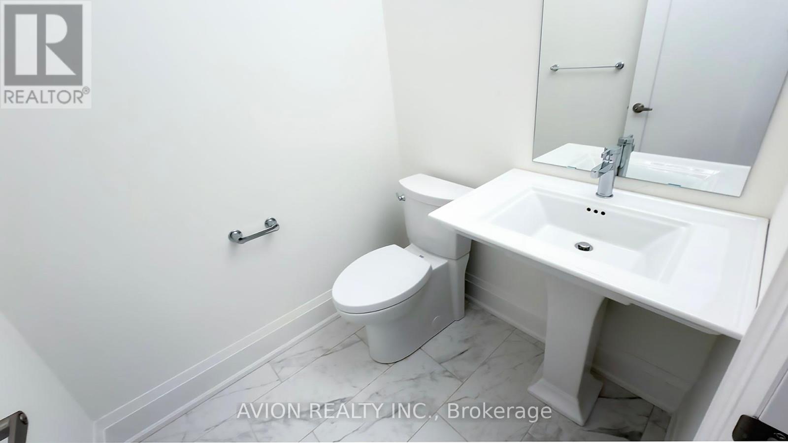 3327 Azam Way, Oakville, Ontario  L6M 5S3 - Photo 4 - W12994260