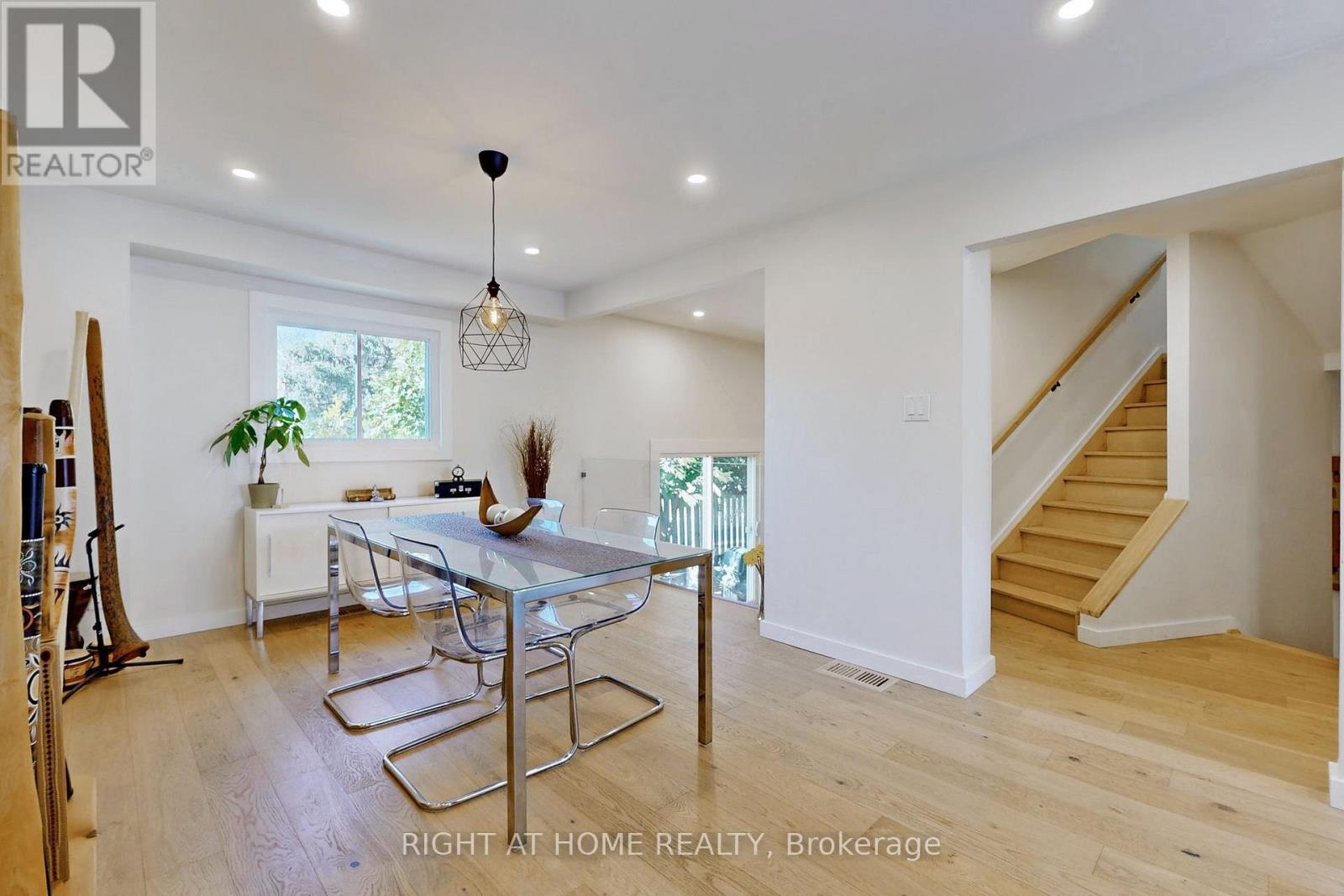 6 - 400 Bloor Street, Mississauga, Ontario  L5A 3M8 - Photo 11 - W12994282