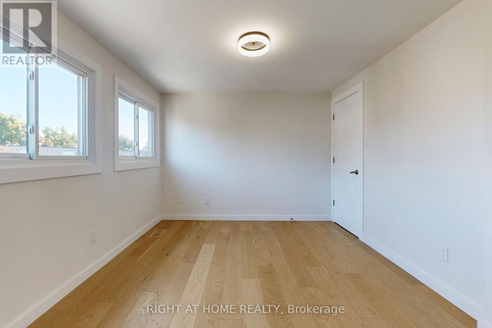 6 - 400 Bloor Street, Mississauga, Ontario  L5A 3M8 - Photo 18 - W12994282