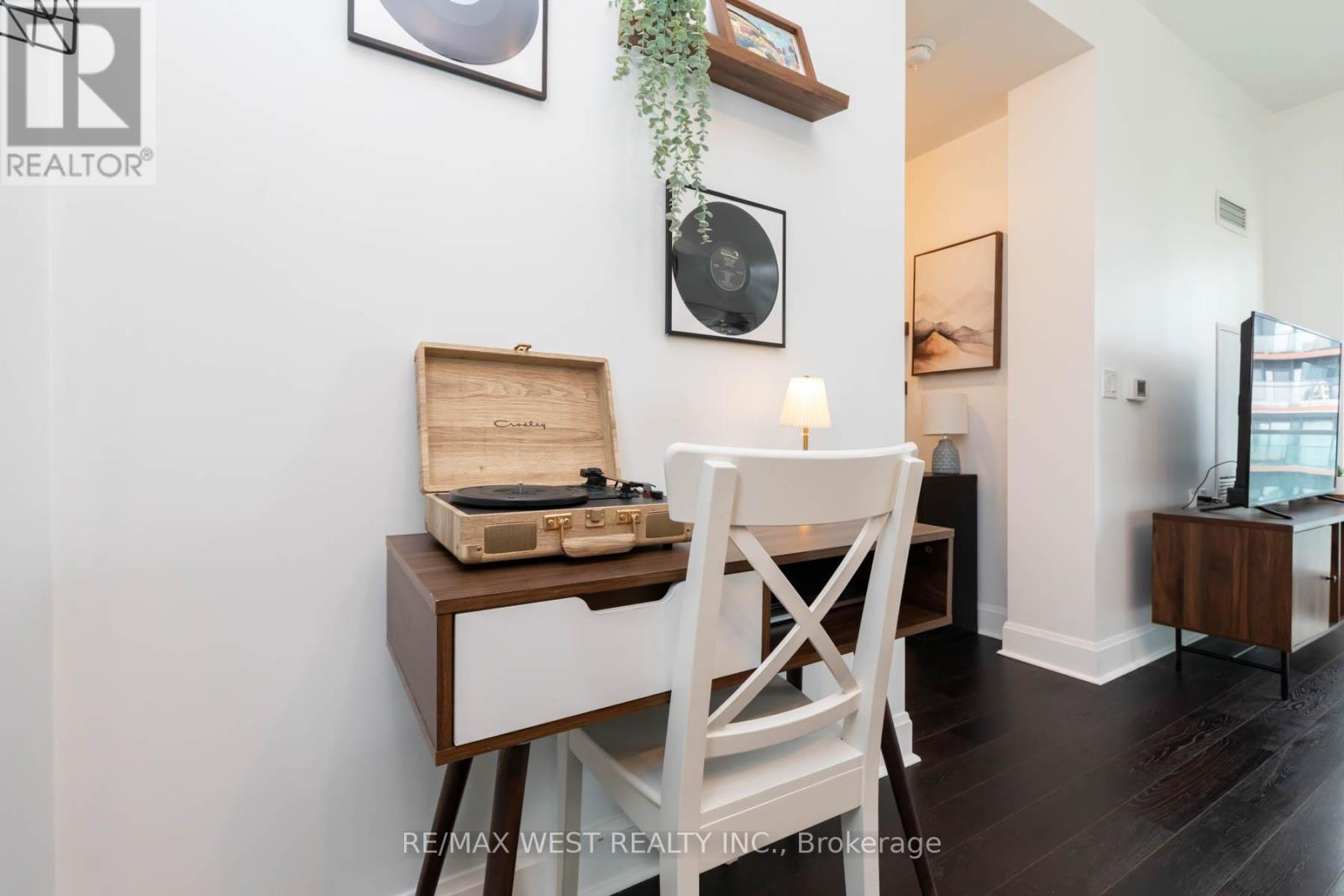 802 - 33 Shore Breeze Drive, Toronto, Ontario  M8V 1A1 - Photo 15 - W12994296