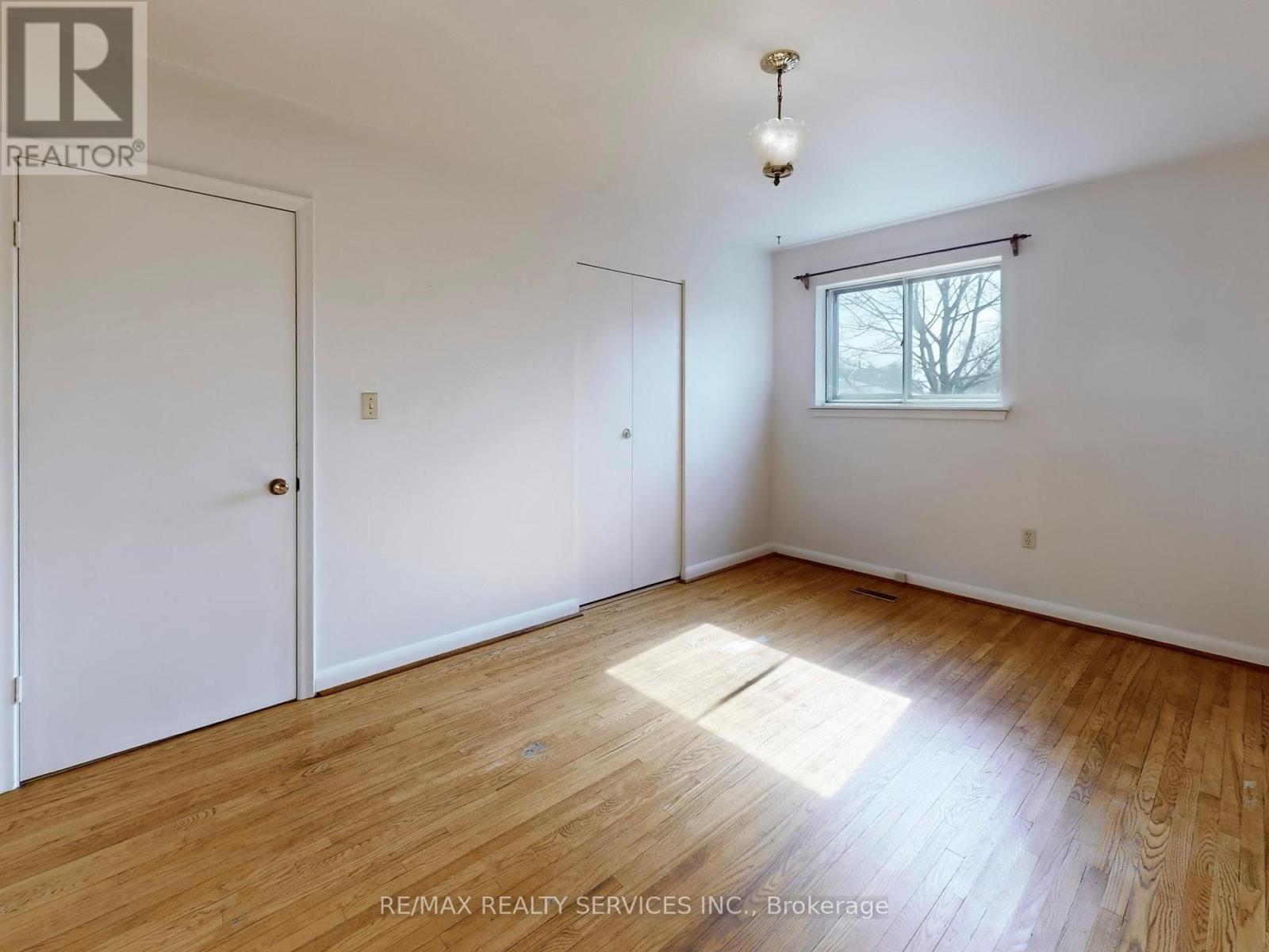 26 Carlyle Crescent, Brampton, Ontario  L6W 2Z1 - Photo 22 - W12994318