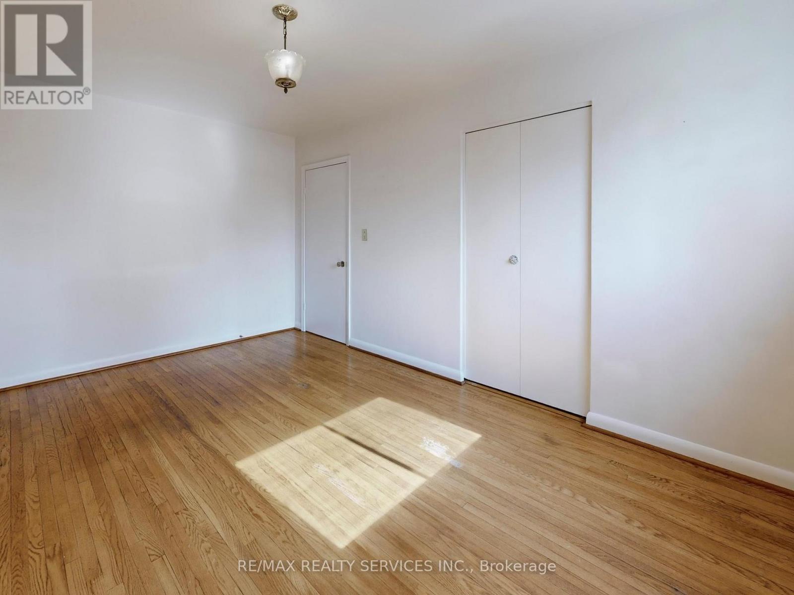 26 Carlyle Crescent, Brampton, Ontario  L6W 2Z1 - Photo 23 - W12994318