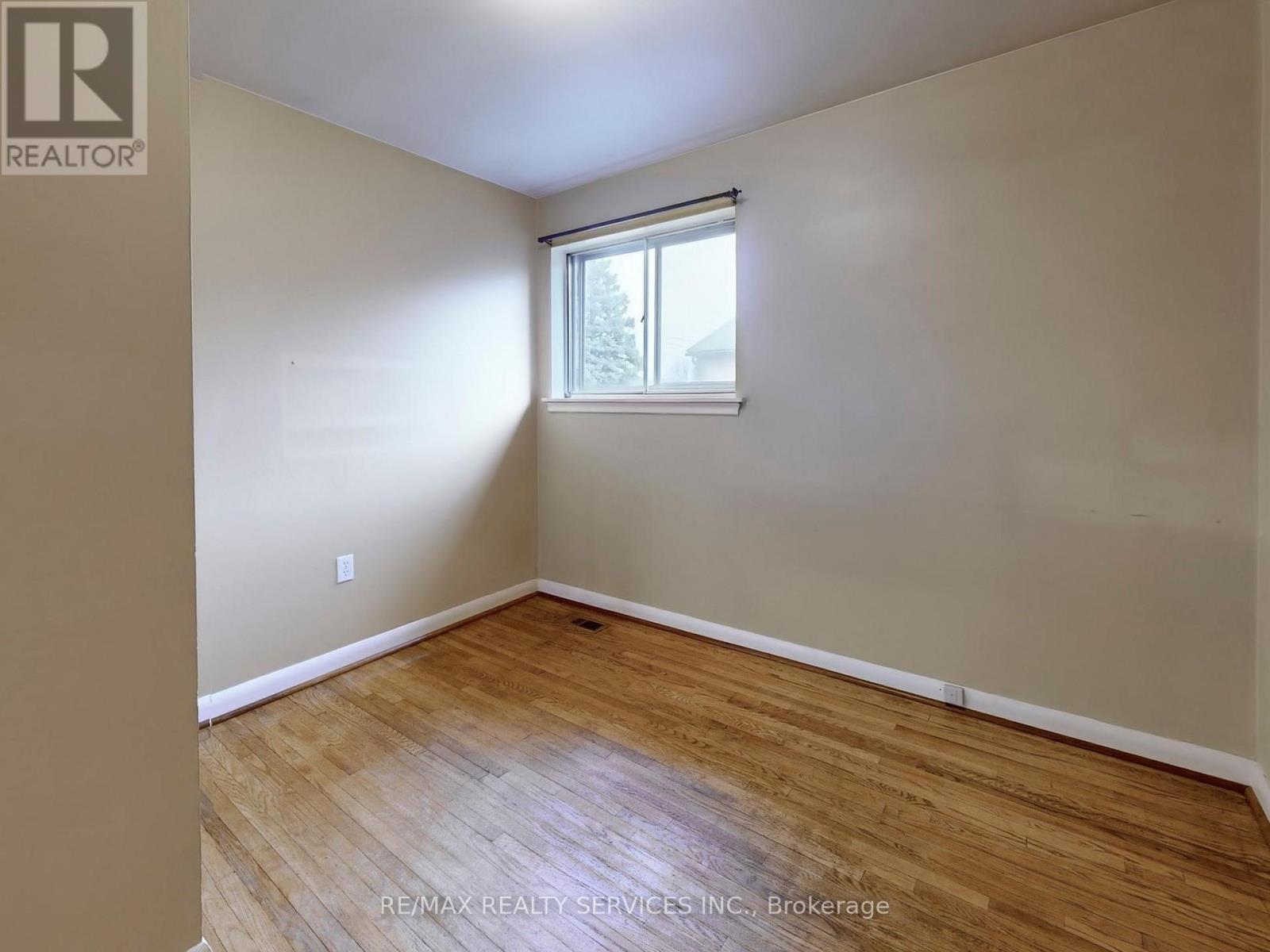 26 Carlyle Crescent, Brampton, Ontario  L6W 2Z1 - Photo 25 - W12994318