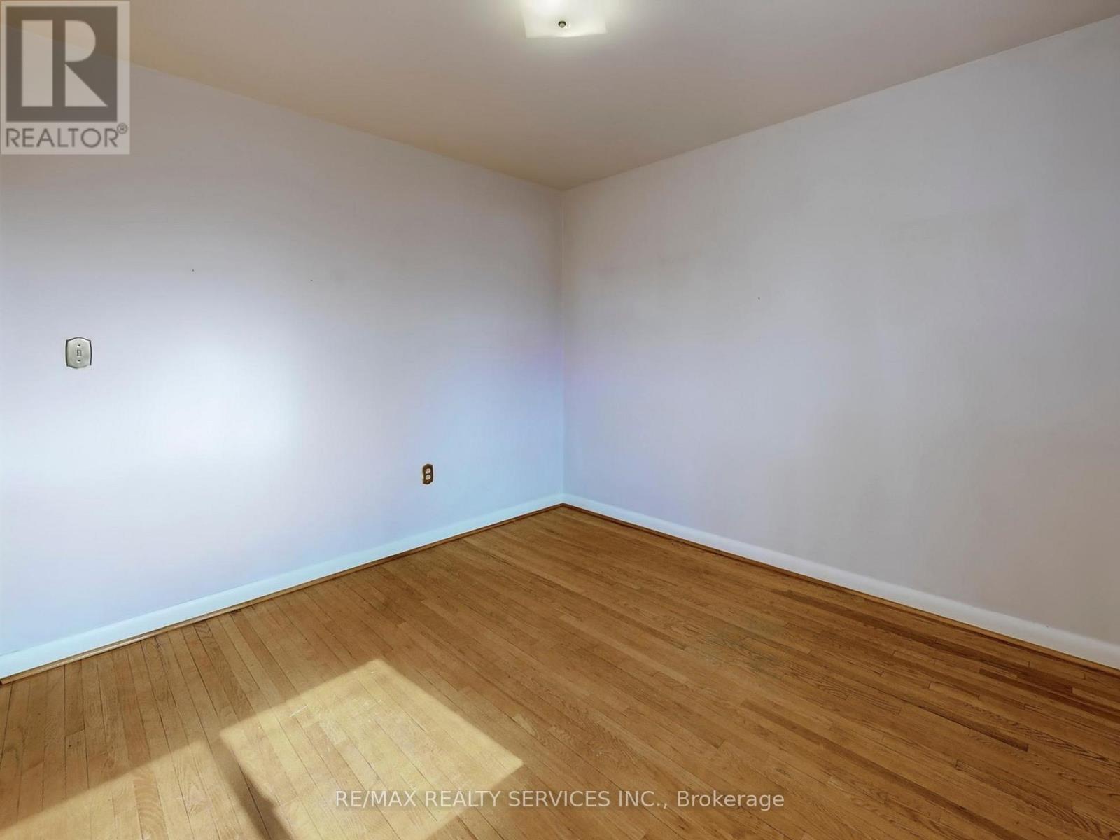 26 Carlyle Crescent, Brampton, Ontario  L6W 2Z1 - Photo 31 - W12994318