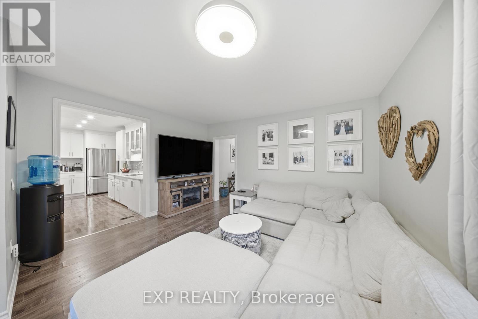 6092 Cedar Springs Road, Burlington, Ontario  L7P 0C3 - Photo 13 - W12994330