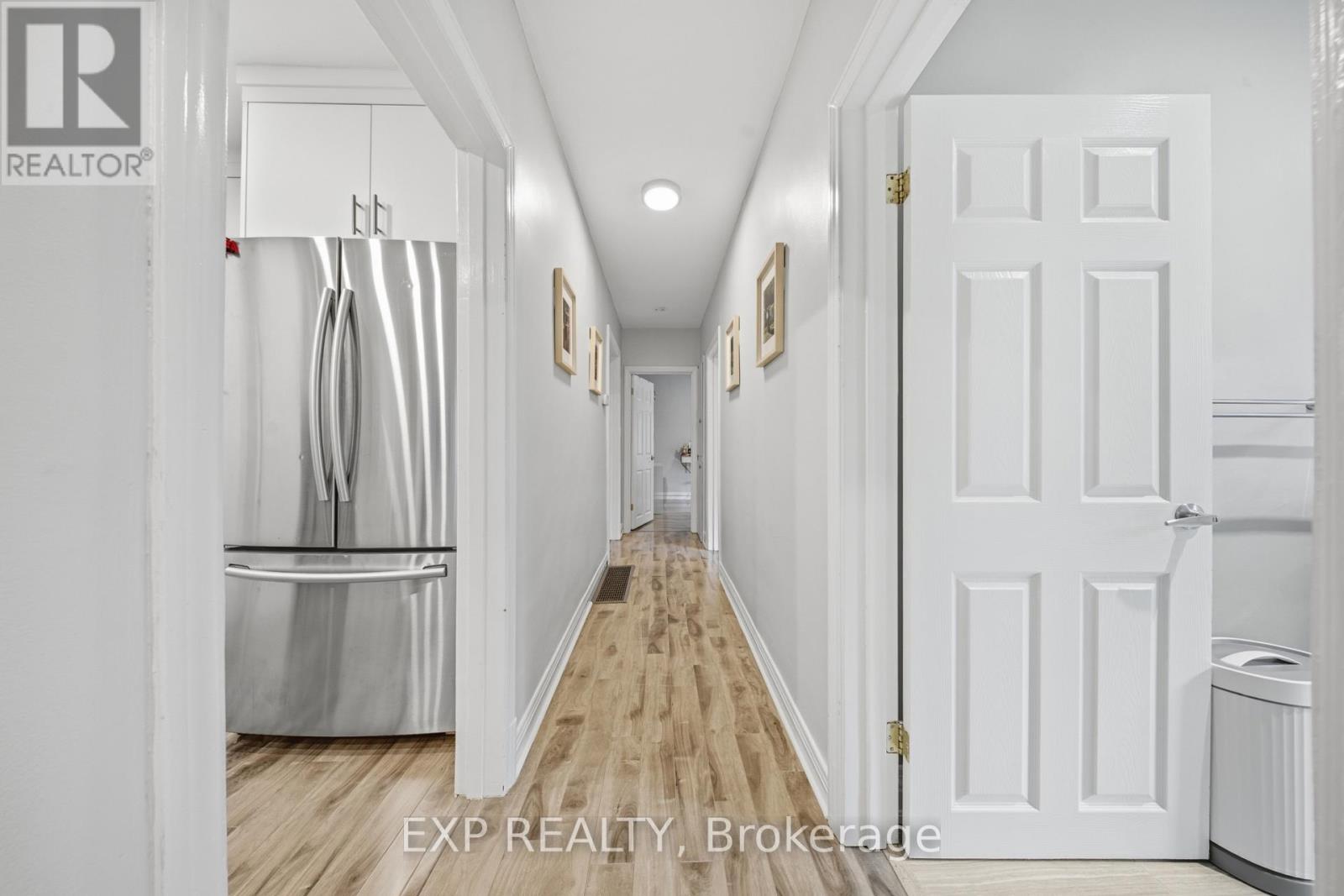 6092 Cedar Springs Road, Burlington, Ontario  L7P 0C3 - Photo 19 - W12994330