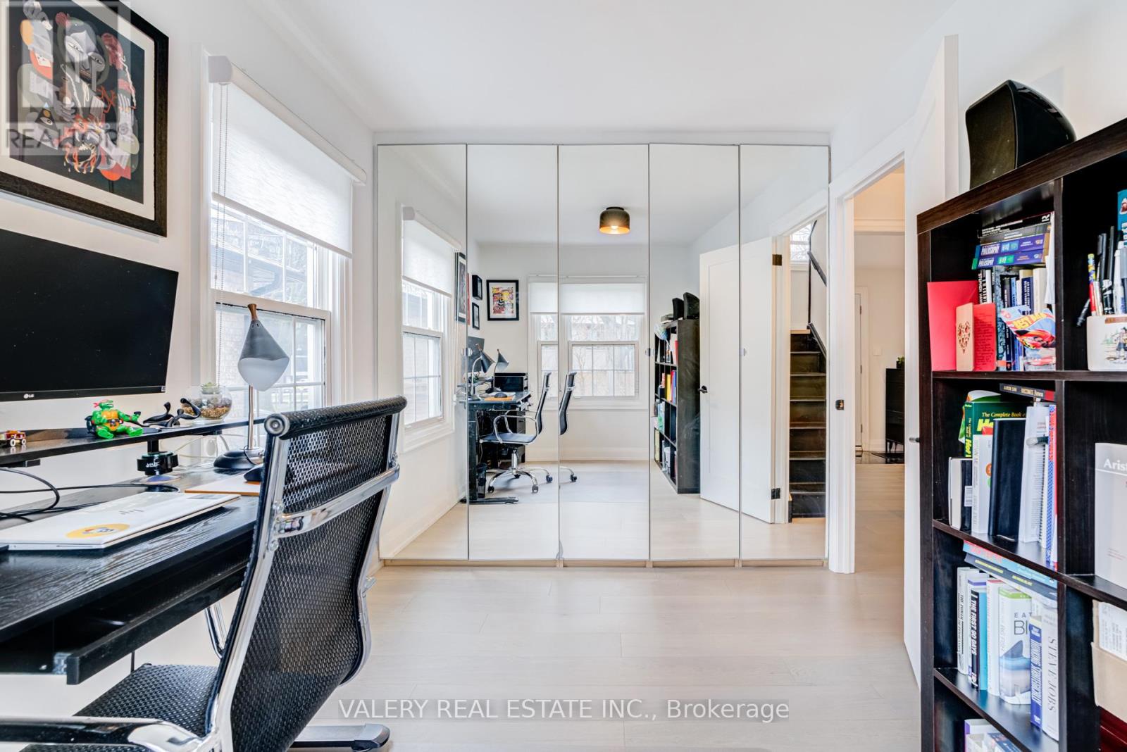 21 Avon Park Drive, Toronto, Ontario  M8Z 3X4 - Photo 23 - W12994332