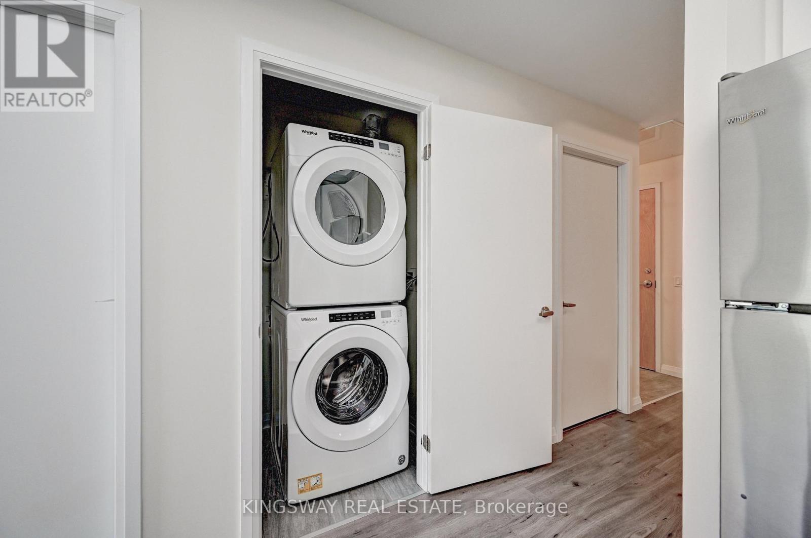 801 - 60 Charles Street W, Kitchener, Ontario  N2G 0C9 - Photo 16 - X12994218