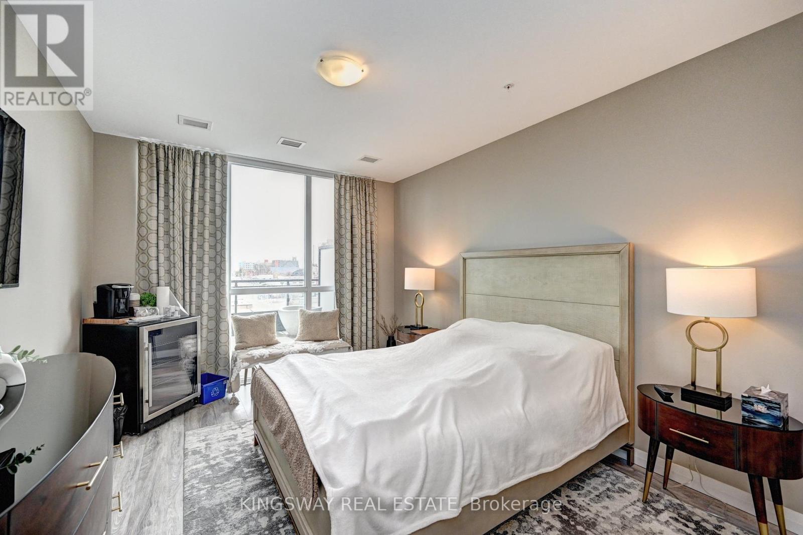 801 - 60 Charles Street W, Kitchener, Ontario  N2G 0C9 - Photo 25 - X12994218