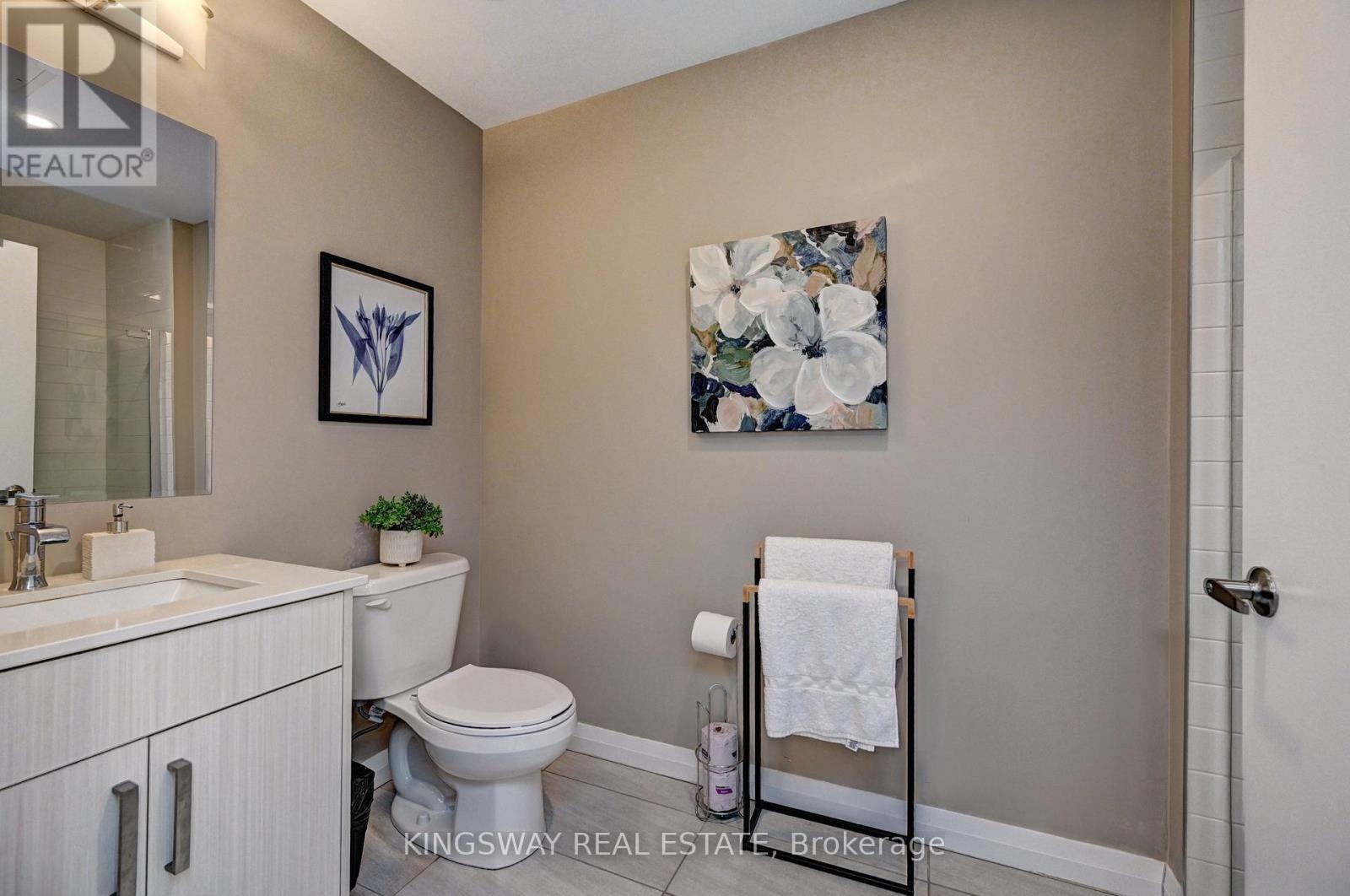 801 - 60 Charles Street W, Kitchener, Ontario  N2G 0C9 - Photo 27 - X12994218