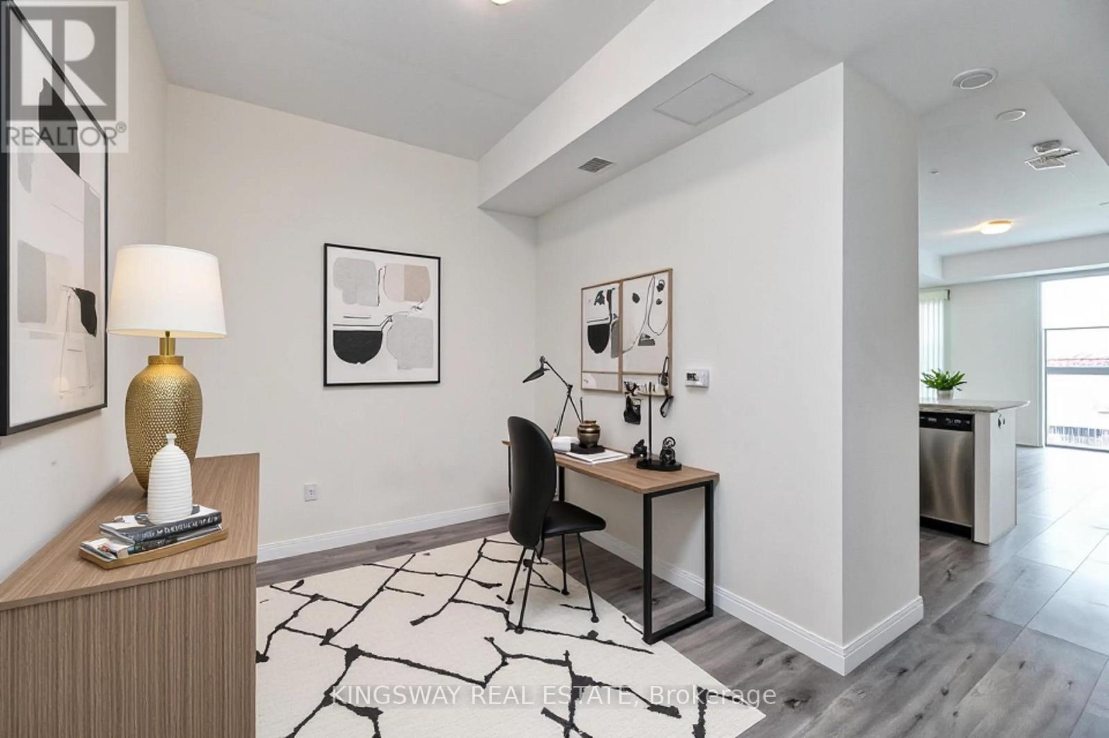 801 - 60 Charles Street W, Kitchener, Ontario  N2G 0C9 - Photo 4 - X12994218