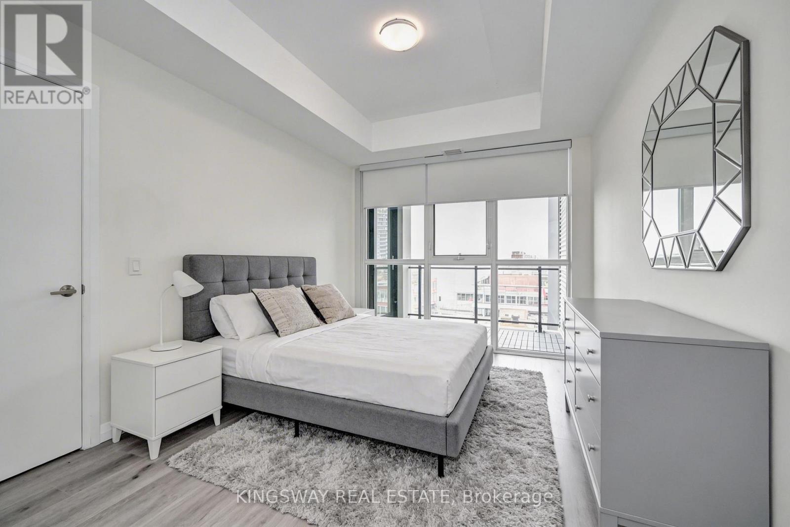 801 - 60 Charles Street W, Kitchener, Ontario  N2G 0C9 - Photo 7 - X12994218