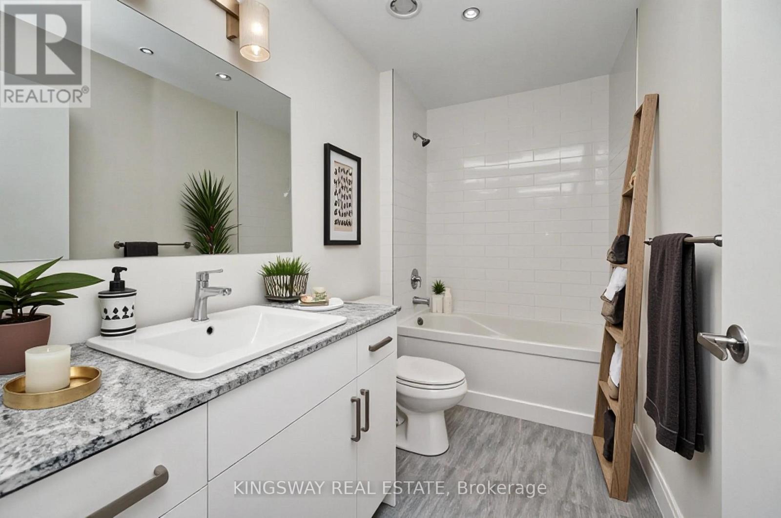 801 - 60 Charles Street W, Kitchener, Ontario  N2G 0C9 - Photo 8 - X12994218