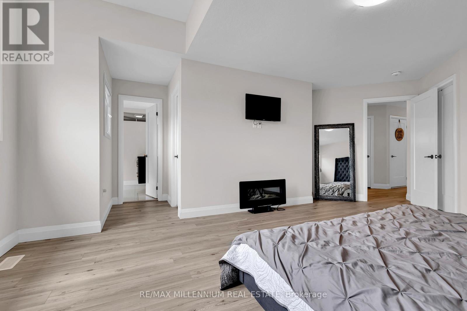 11 Tindall Crescent S, East Luther Grand Valley, Ontario  L9W 6P4 - Photo 23 - X12994310