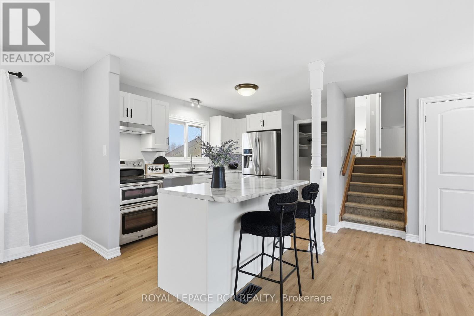 704 Owen Sound Street, Shelburne, Ontario L9V 2W7 - Photo 12 - X12994320