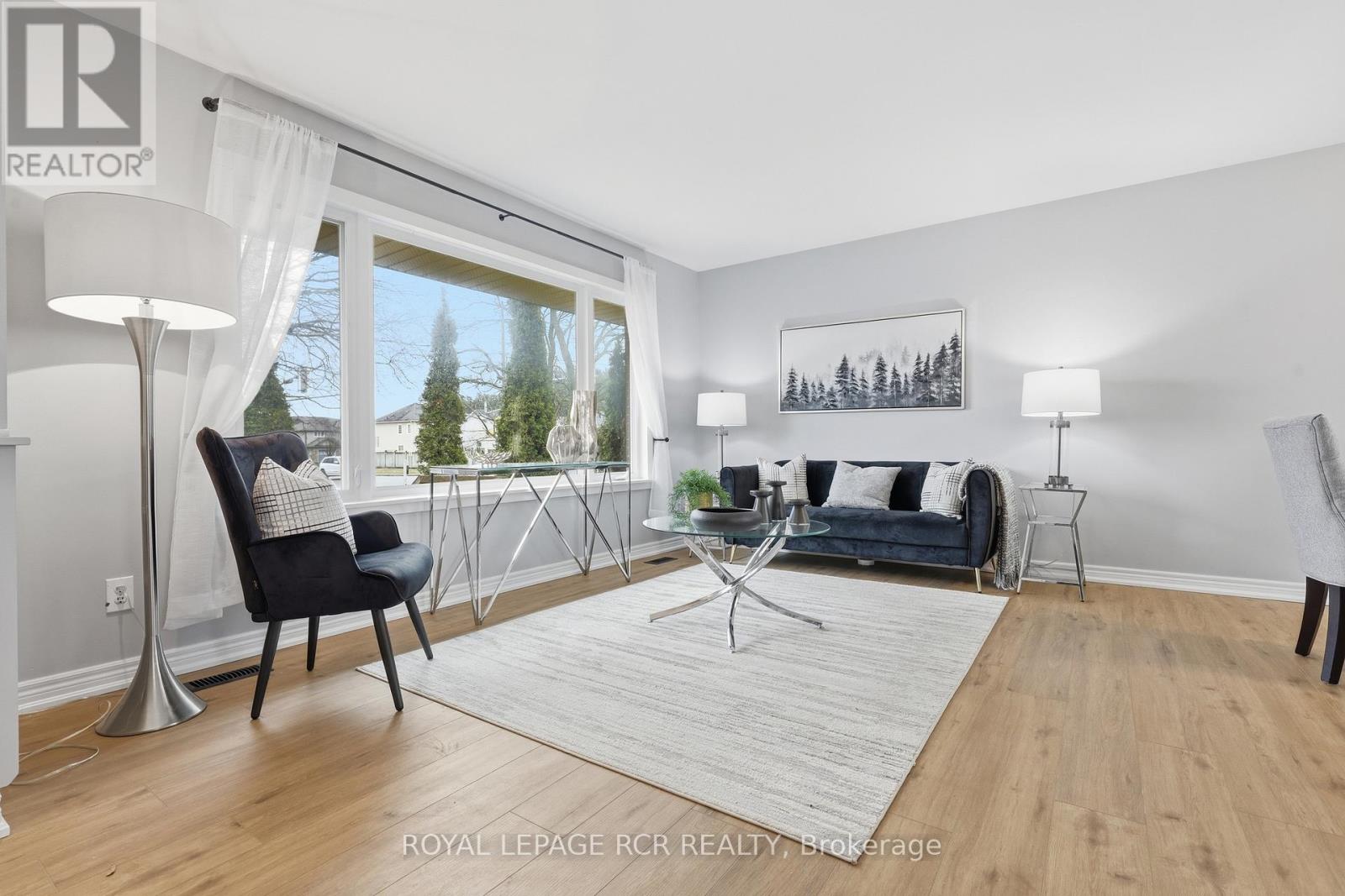 704 Owen Sound Street, Shelburne, Ontario L9V 2W7 - Photo 6 - X12994320