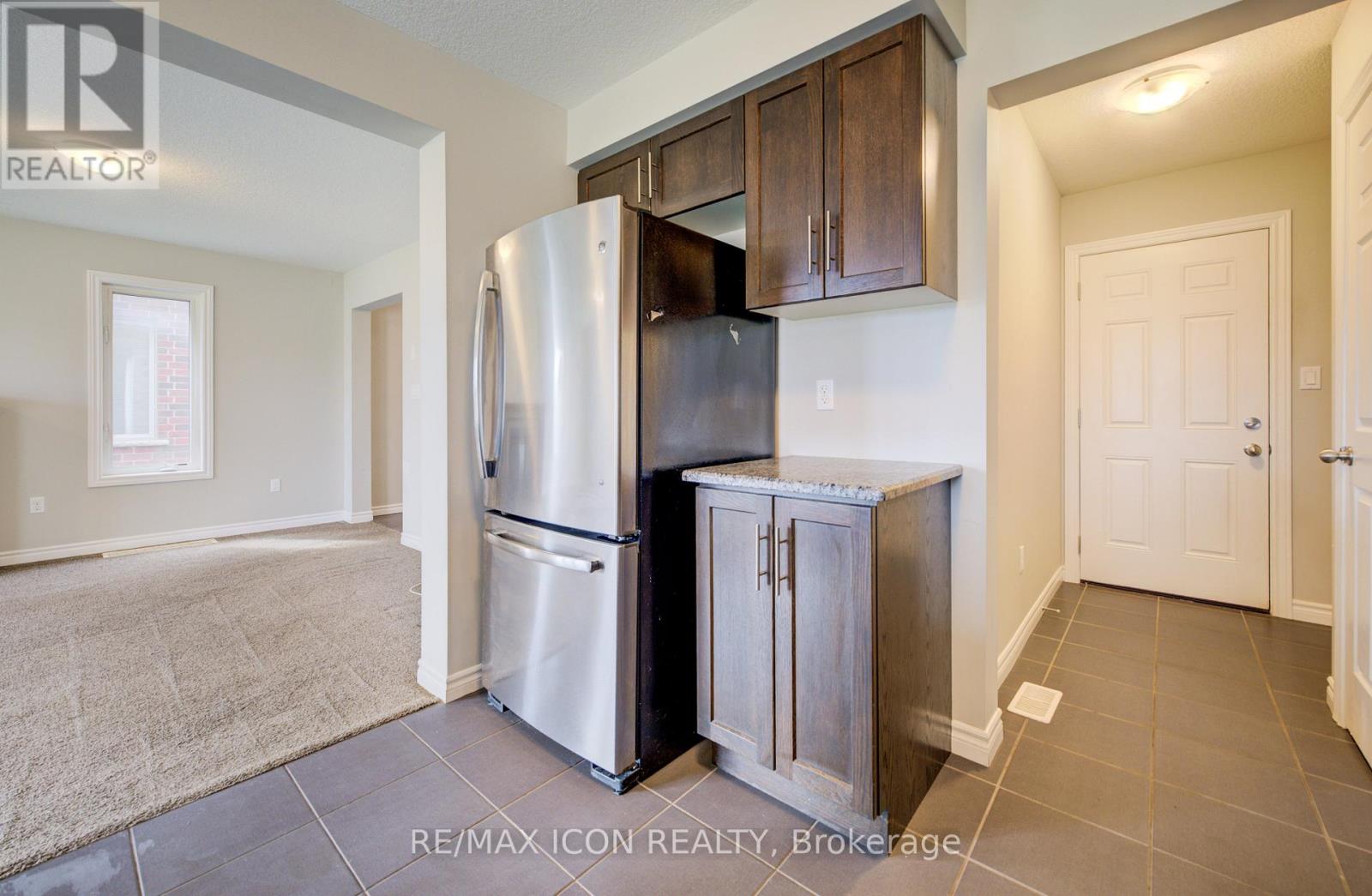 1360 Caen Avenue, Woodstock, Ontario  N4T 0G3 - Photo 15 - X12994334