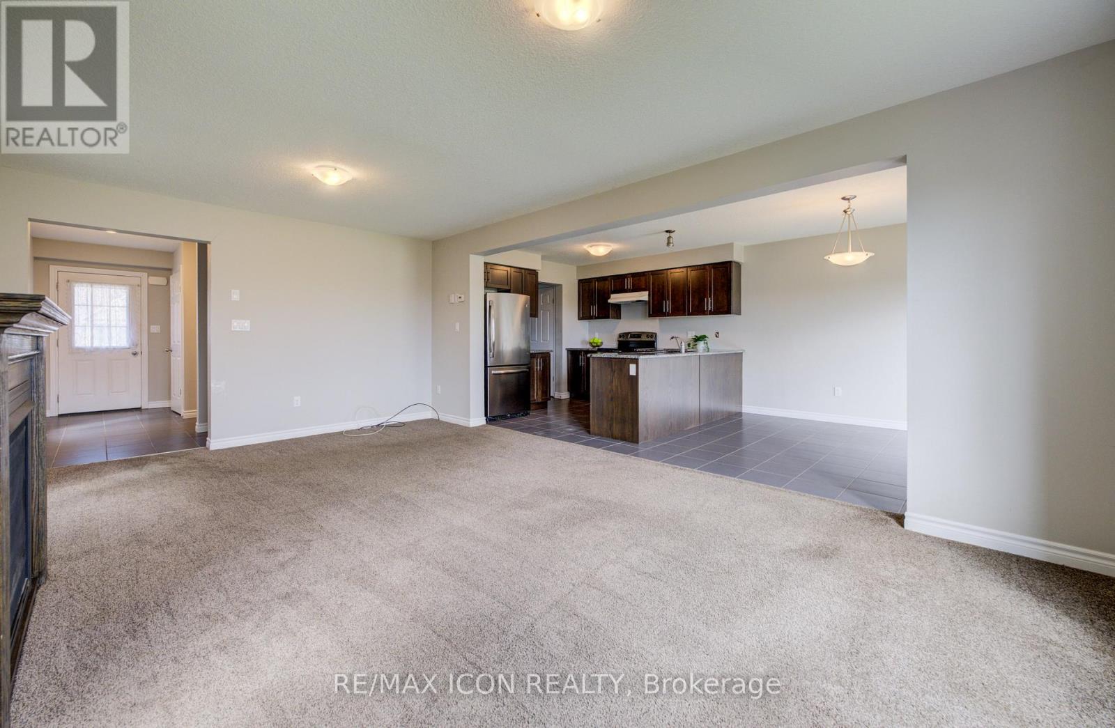 1360 Caen Avenue, Woodstock, Ontario  N4T 0G3 - Photo 16 - X12994334