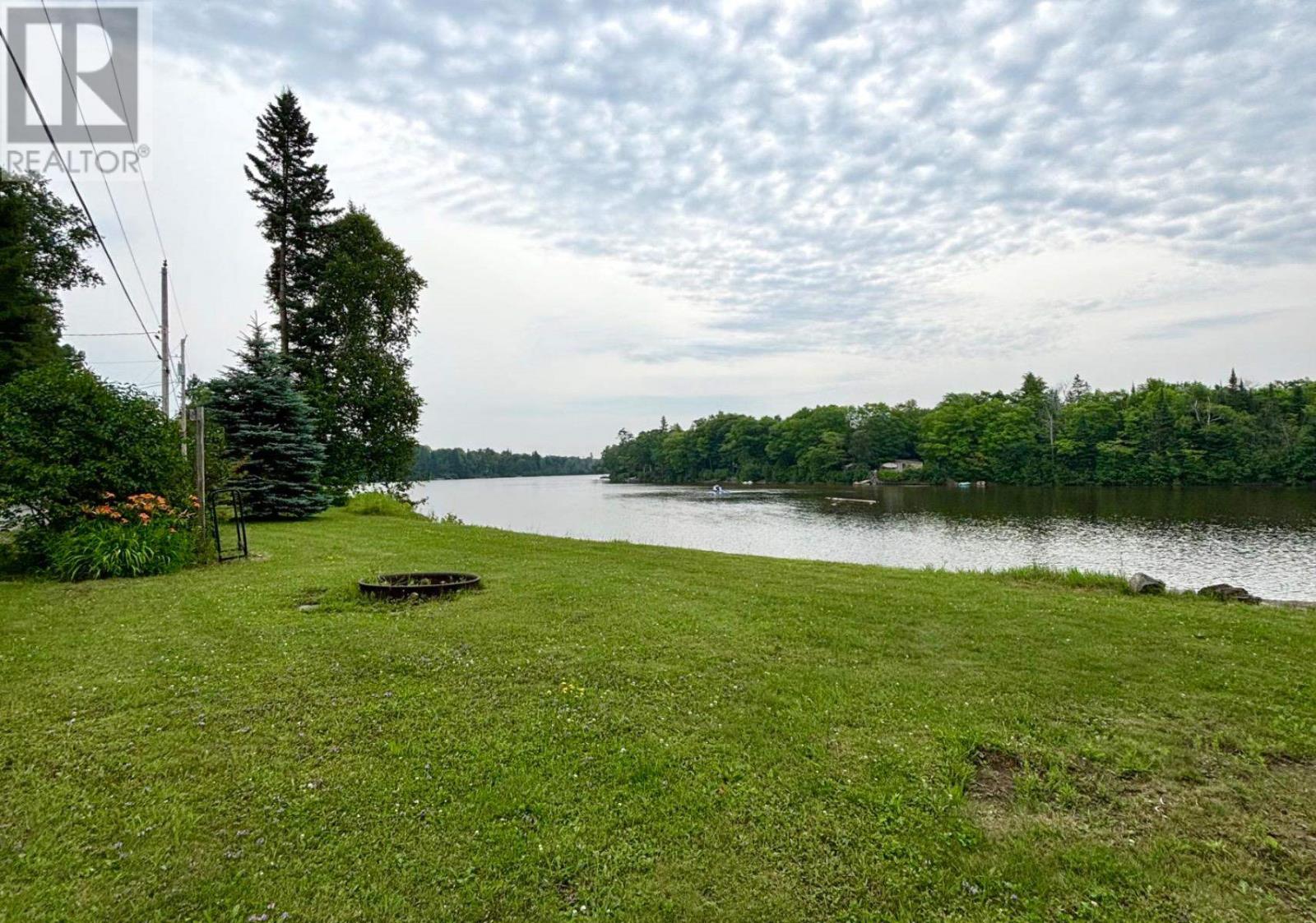 146 Grant Rd, Goulais River, Ontario  P0S 1E0 - Photo 3 - SM260685