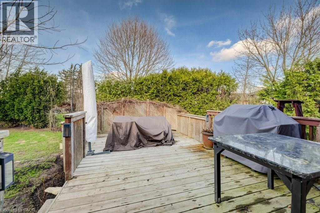330 Daleview Place, Waterloo, Ontario  N2L 5M5 - Photo 38 - 40818316