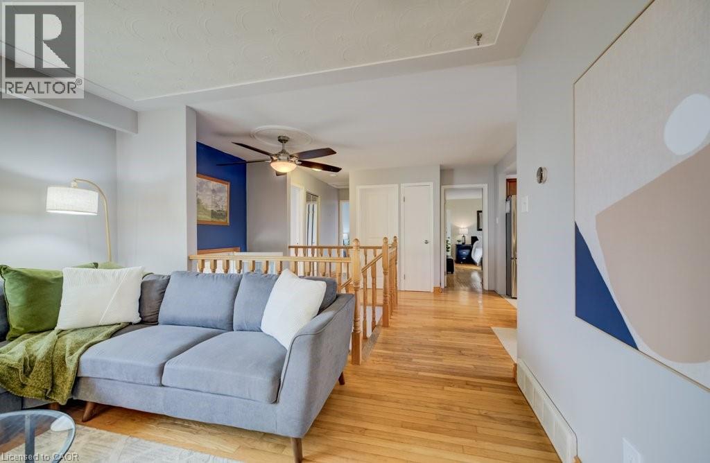 330 Daleview Place, Waterloo, Ontario  N2L 5M5 - Photo 6 - 40818316