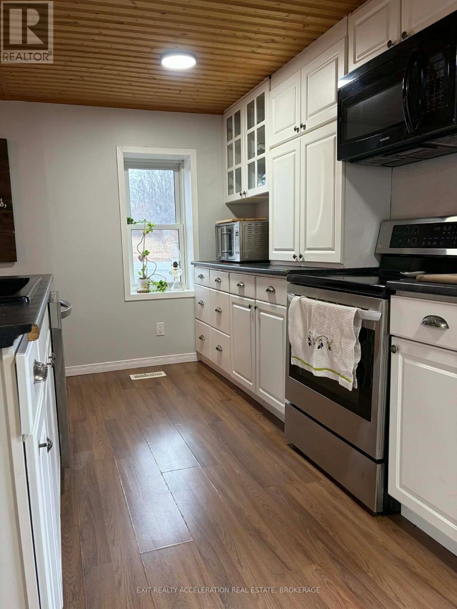 2580 County Road 41, Greater Napanee, Ontario  K0K 2W0 - Photo 14 - X12994360